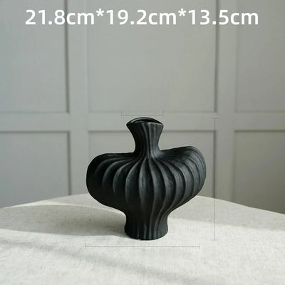 NevoMart Creative Retro Vase Home Decor Sculpture