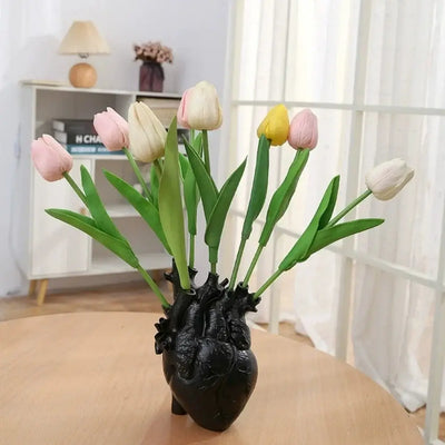 NevoMart Heart Resin Vase for Modern Home Decor