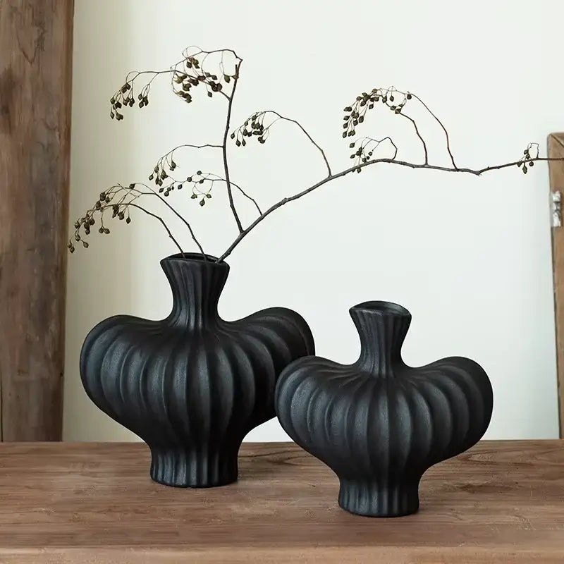 NevoMart Creative Retro Vase Home Decor Sculpture